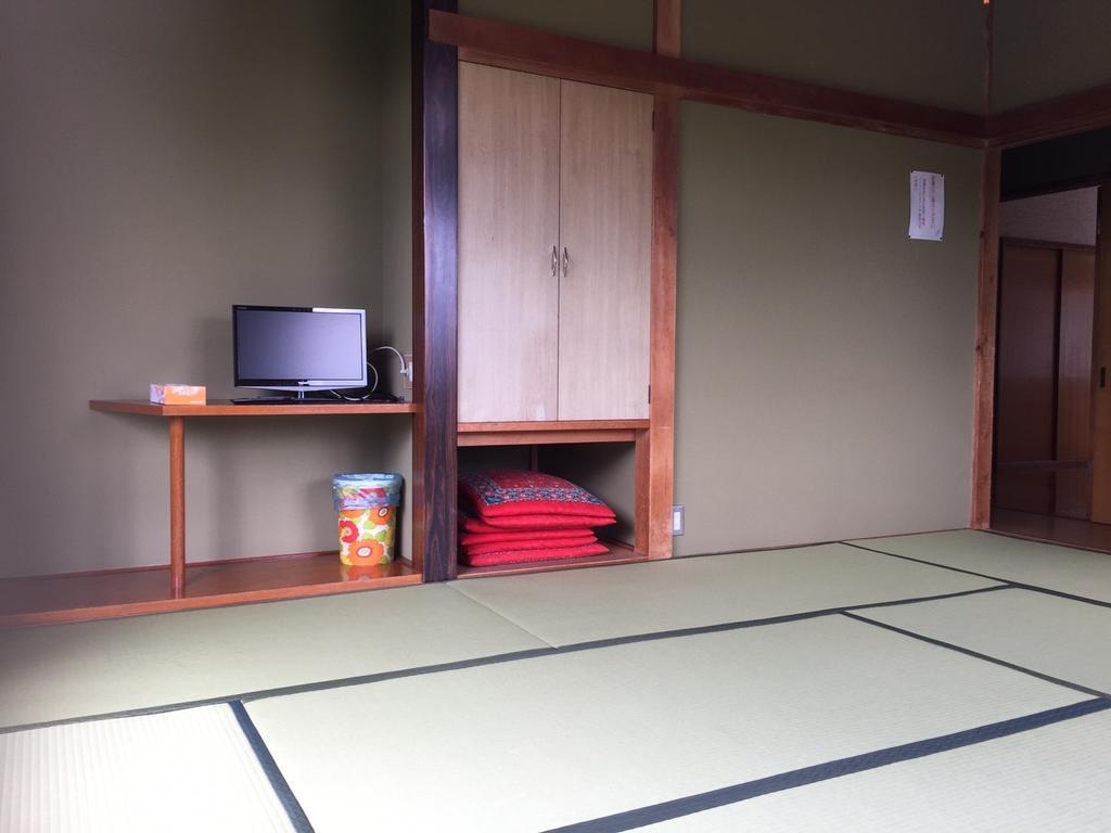 Resort Inn Fushimi Mt Fuji Fujikawaguchiko Exteriör bild