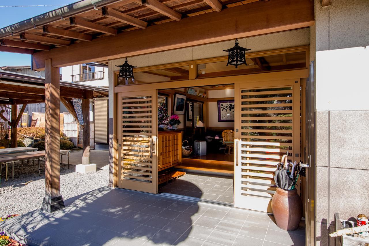 Resort Inn Fushimi Mt Fuji Fujikawaguchiko Exteriör bild