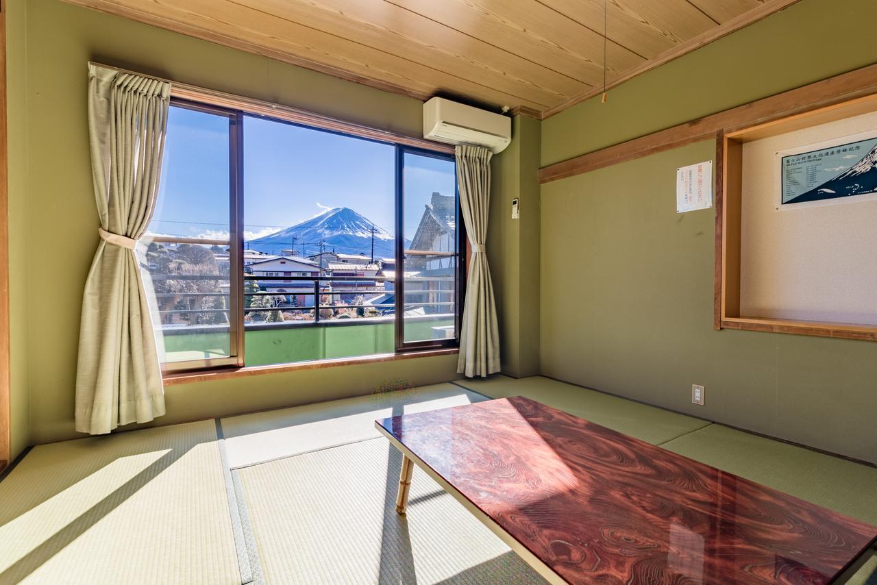 Resort Inn Fushimi Mt Fuji Fujikawaguchiko Exteriör bild