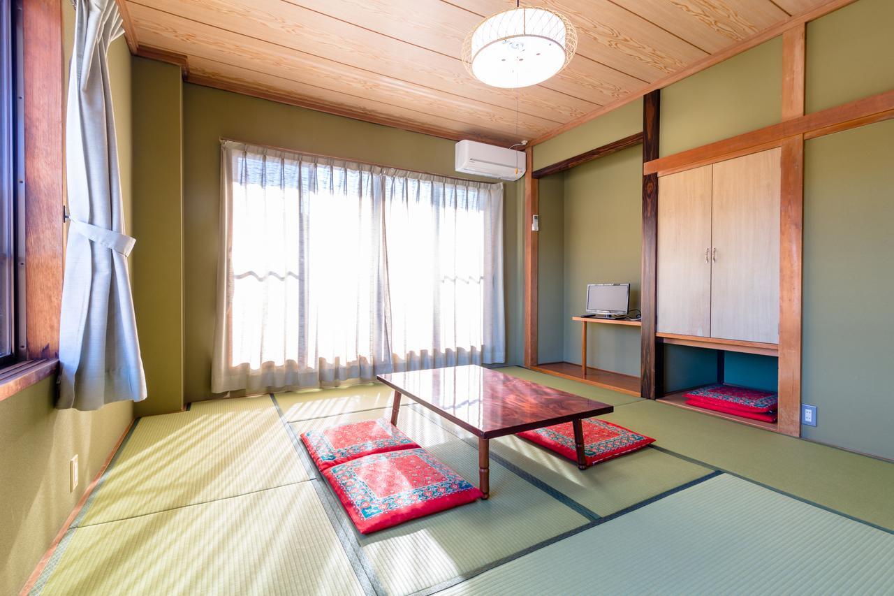 Resort Inn Fushimi Mt Fuji Fujikawaguchiko Exteriör bild