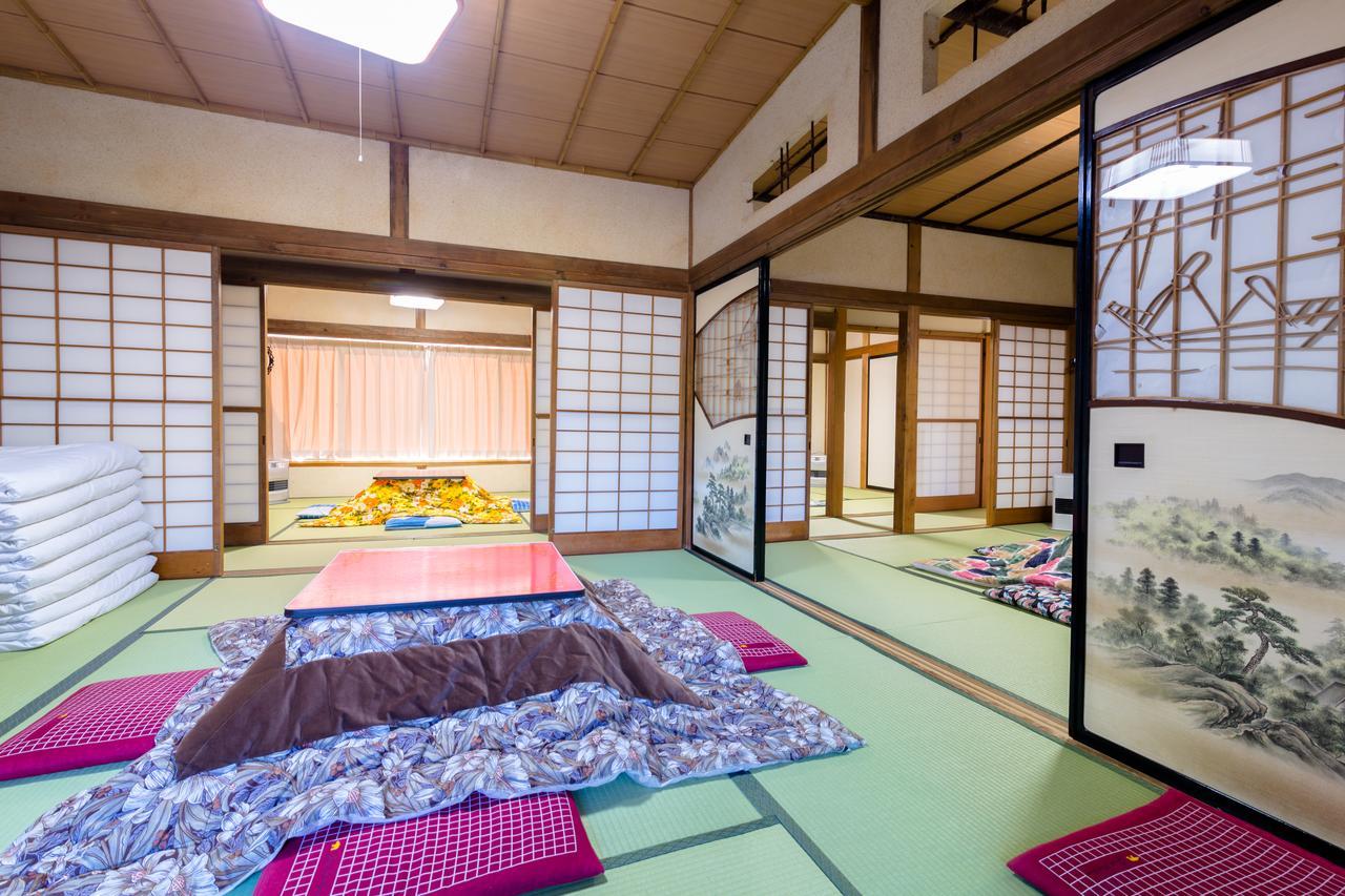 Resort Inn Fushimi Mt Fuji Fujikawaguchiko Exteriör bild